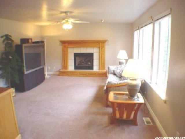 10667 Stone Gate Cir, Sandy, UT 84092 — photo 8