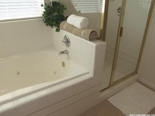 885 Eagle Way, Fruit Heights, UT 84037 — photo 8