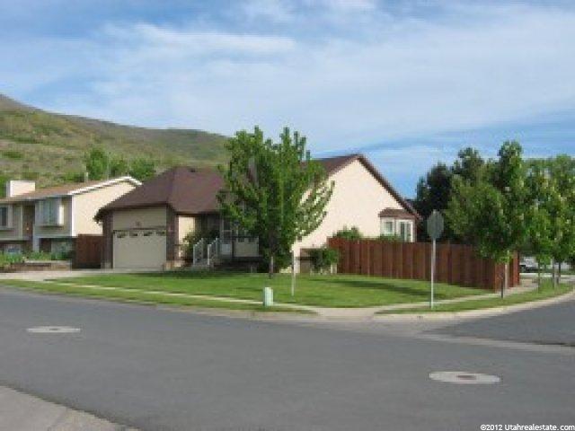 62 E Rice Ln, Farmington, UT 84025 — photo 2