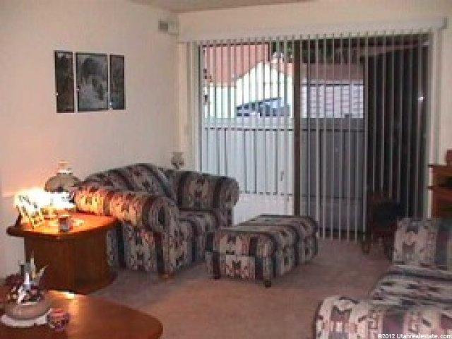 588 E Vine St #2D, Murray, UT 84107 — photo 2