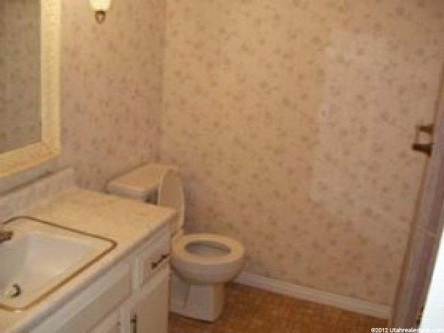 47 E Cherry St, Grantsville, UT 84029 — photo 5