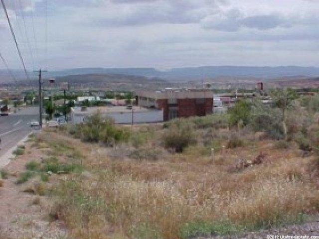 150 N 900 E, St. George, UT 84770 — photo 3