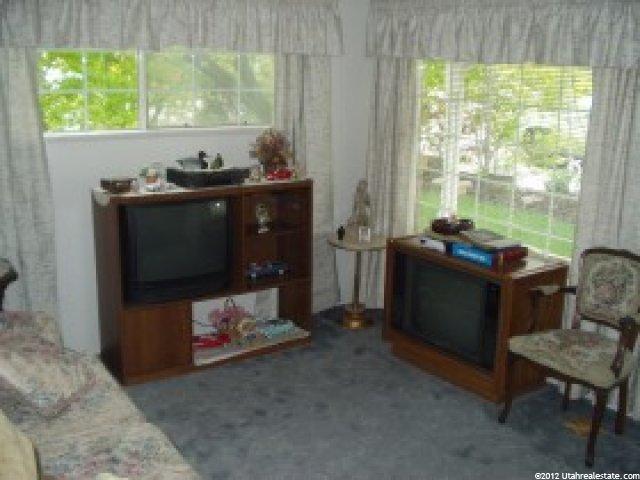 740 S Main St, Payson, UT 84651 — photo 2