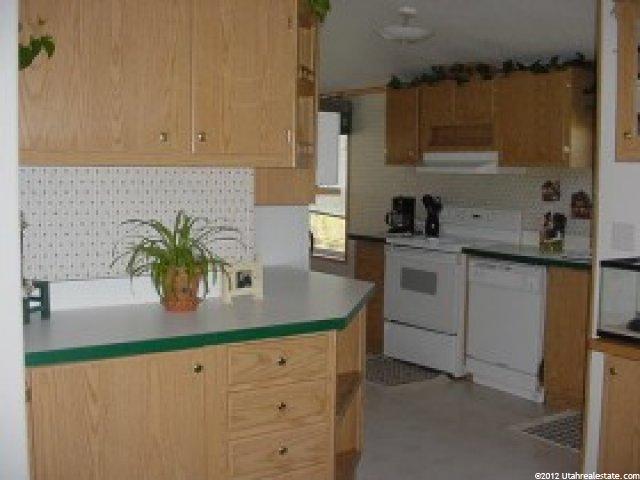 240 S 100 E, Levan, UT 84639 — photo 6