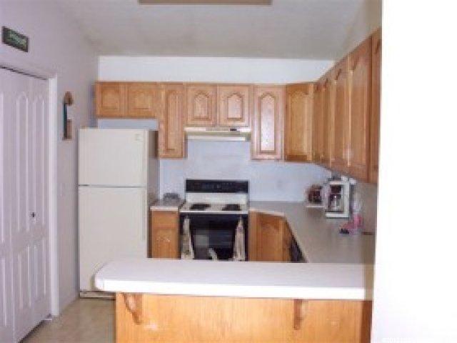538 Downs Dr, Ogden, UT 84404 — photo 6