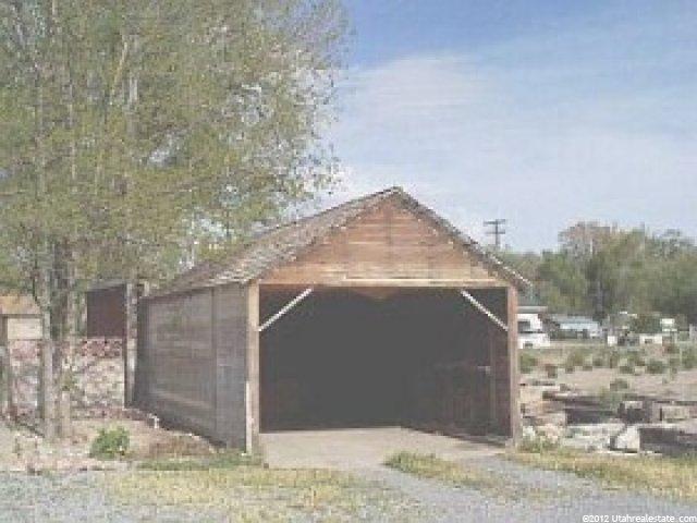 395 N 100 W, Hinckley, UT 84635 — photo 3