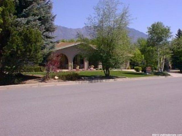 2607 Robidoux Rd, Sandy, UT 84093 — photo 2