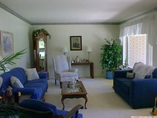 2607 Robidoux Rd, Sandy, UT 84093 — photo 8