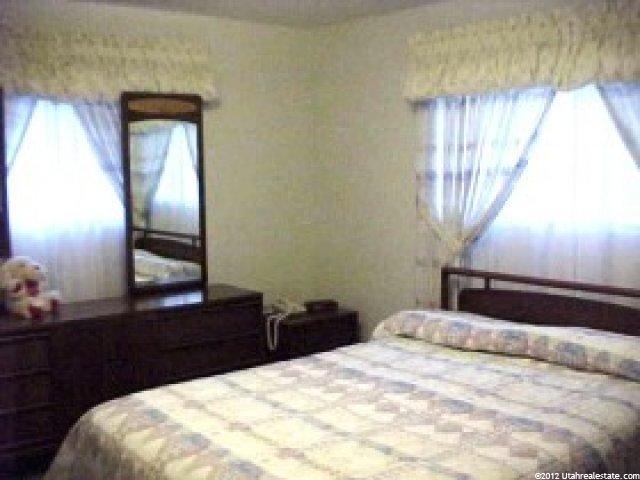 343 Alan Cir, Sandy, UT 84070 — photo 8