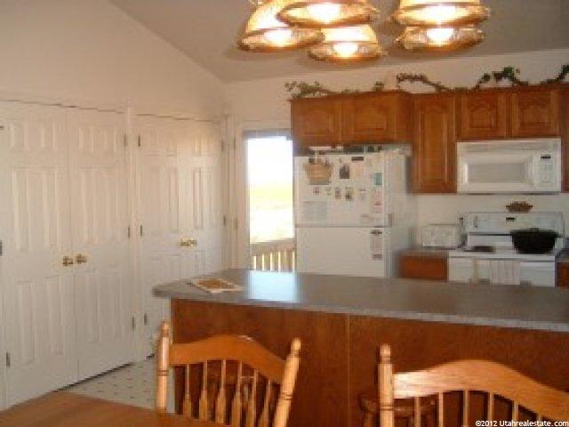 5657 S 4075 W, Roy, UT 84067 — photo 7