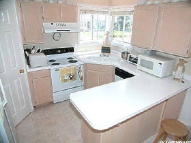 9752 Quindaro Rd, Sandy, UT 84070 — photo 4
