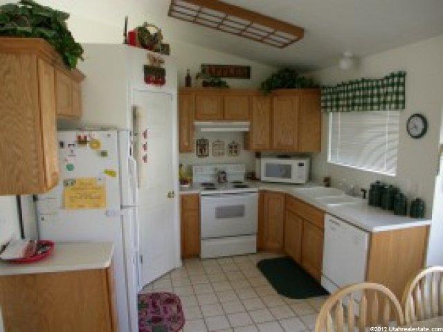 1706 N 775 W, Clinton, UT 84015 — photo 3