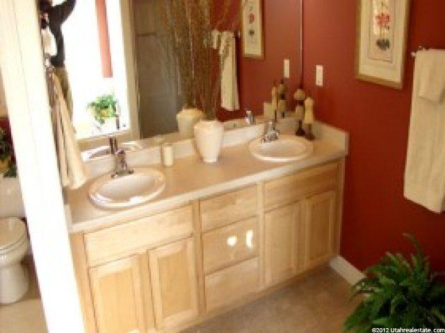 519 Riverside Dr, Murray, UT 84123 — photo 5