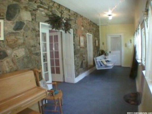 305 E State St, Farmington, UT 84025 — photo 4