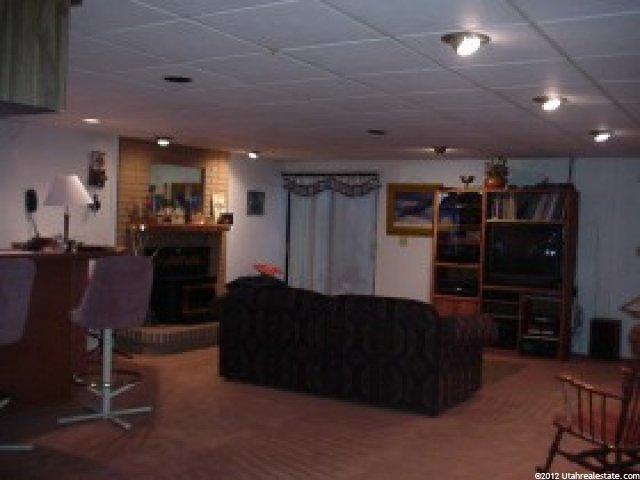 224 E Canyon View Cir, Centerville, UT 84014 — photo 6