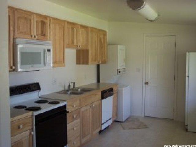 727 E 950 N, Ogden, UT 84404 — photo 2
