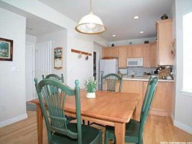 281 Park Knoll Cir, Sandy, UT 84070 — photo 3