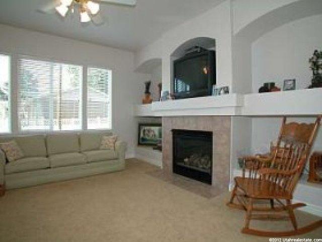 281 Park Knoll Cir, Sandy, UT 84070 — photo 4