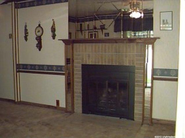 9782 Alta View Cir, Sandy, UT 84070 — photo 6