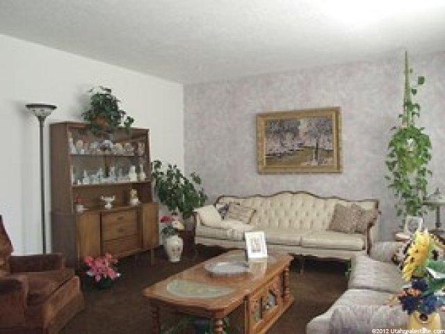 9862 S 540 E, Sandy, UT 84070 — photo 2