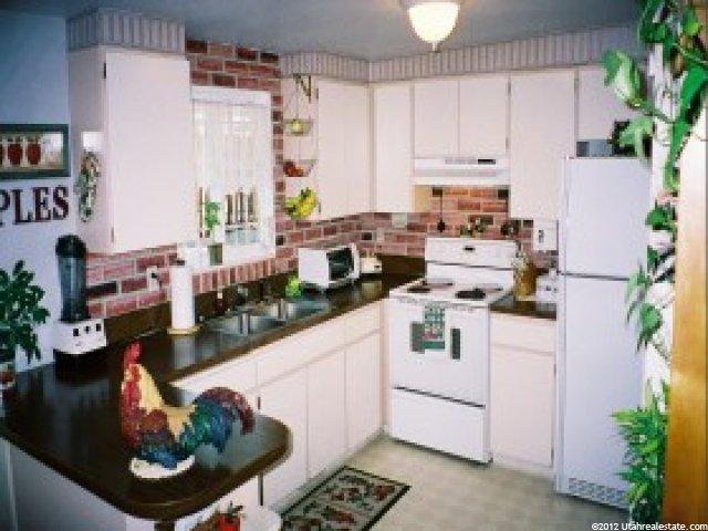 51 Paula Cir, Sandy, UT 84070 — photo 3