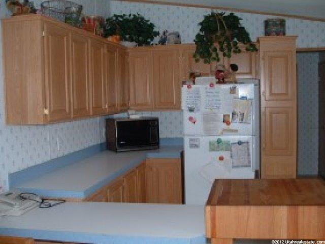 175 W Powell Ln, Levan, UT 84639 — photo 4