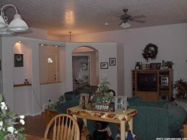 1806 S Kay Dr, Kaysville, UT 84037 — photo 3