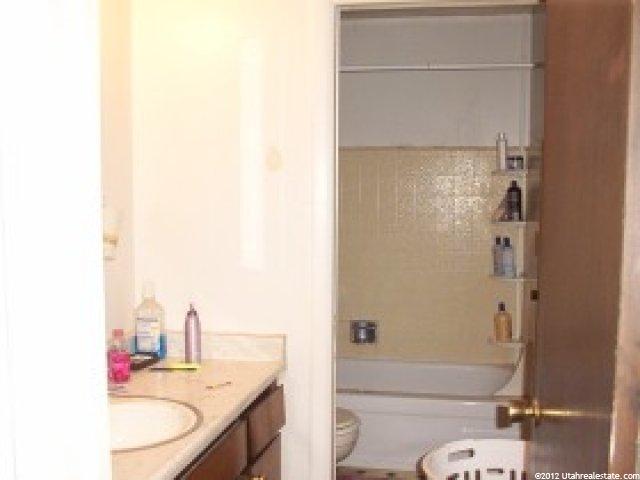 440 Laurel Dr, Sandy, UT 84070 — photo 6