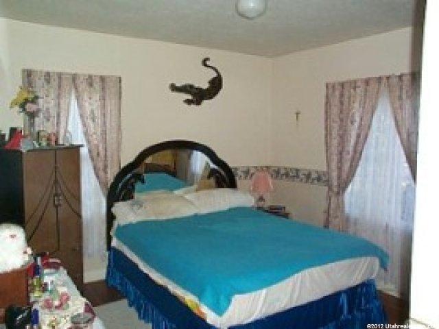 303 E Chimes View Dr, South Ogden, UT 84403 — photo 4