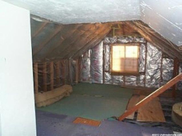303 E Chimes View Dr, South Ogden, UT 84403 — photo 7