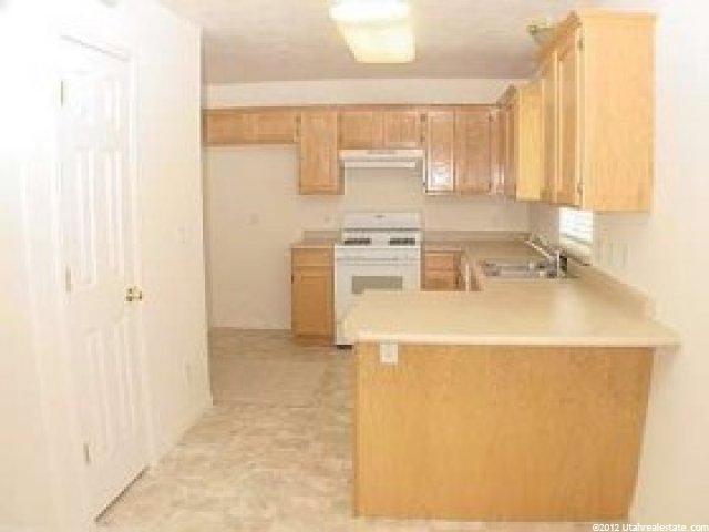 414 S 675 W, Centerville, UT 84014 — photo 4