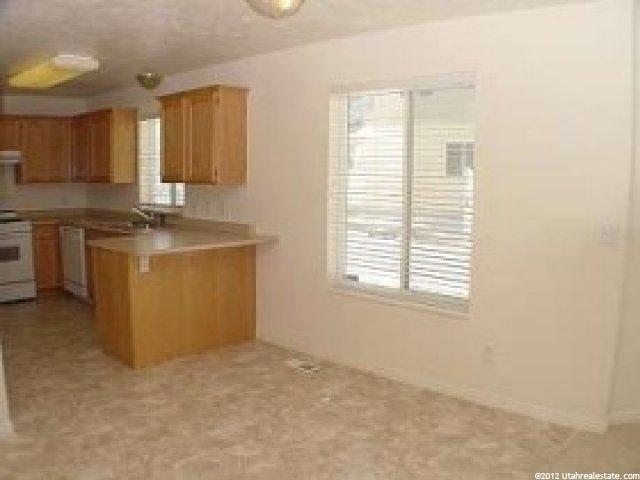 414 S 675 W, Centerville, UT 84014 — photo 5