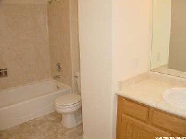 414 S 675 W, Centerville, UT 84014 — photo 6