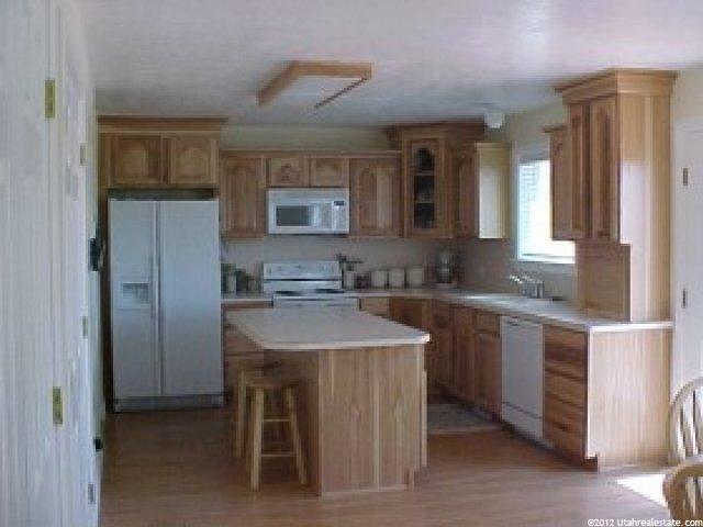 175 W 2050 S, Perry, UT 84302 — photo 2