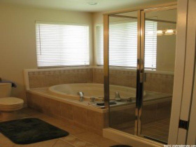 5152 S 350 E, Washington Terrace, UT 84405 — photo 5