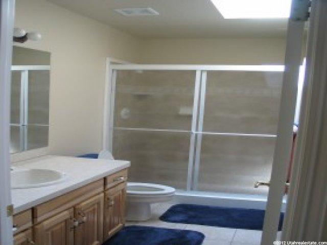 5152 S 350 E, Washington Terrace, UT 84405 — photo 8