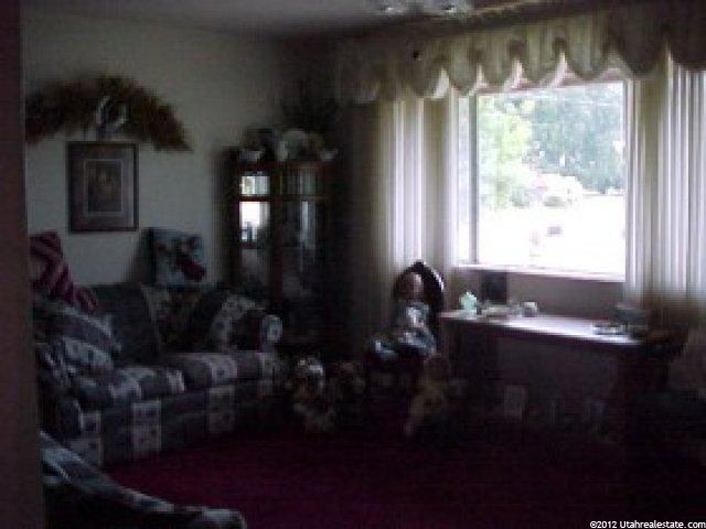 480 E 300 S, Hyrum, UT 84319 — photo 4