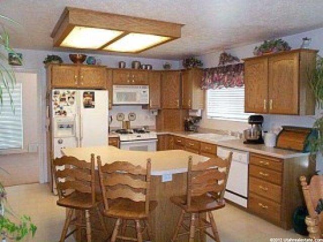 8068 Twelve Pines Dr, Sandy, UT 84094 — photo 5