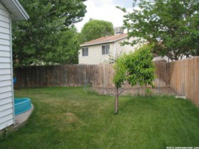 874 Clover Cir, Ogden, UT 84404 — photo 2