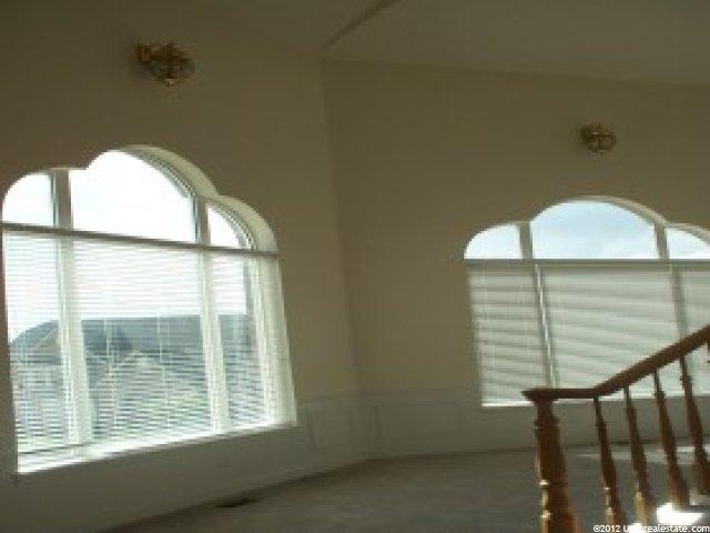 818 Eagleridge Dr, Bountiful, UT 84010 — photo 2