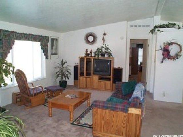 121 1st Ave, Dutch John, UT 84023 — photo 2