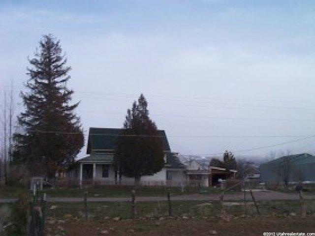 317 S 400 E, Mt Pleasant, UT 84647 — photo 2