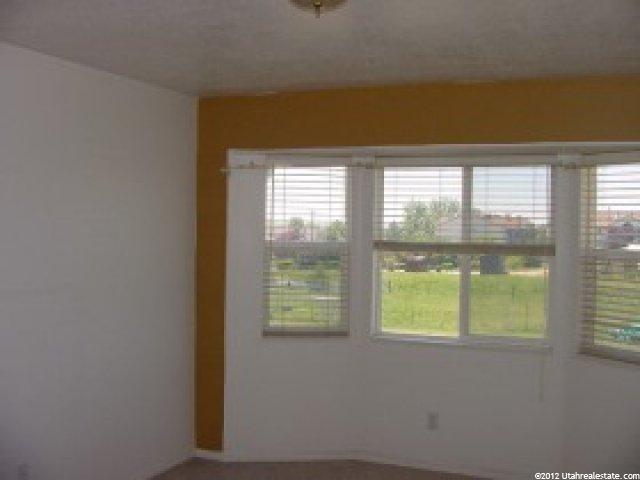 2049 N 50 W, Layton, UT 84041 — photo 4