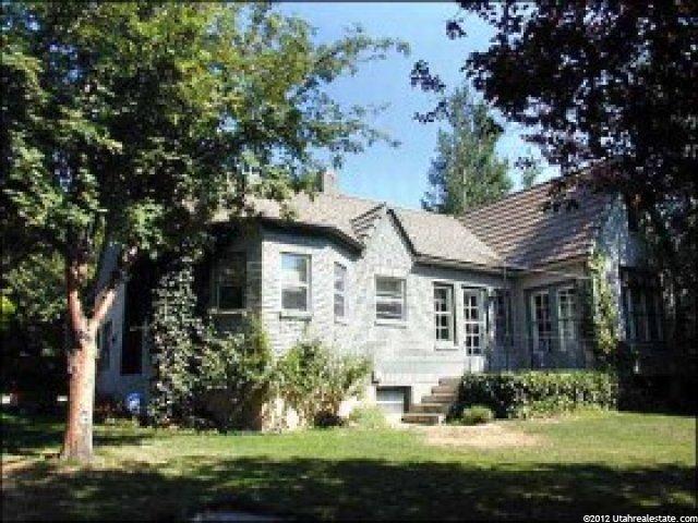 2313 Olympus Dr, Holladay, UT 84124 — photo 2
