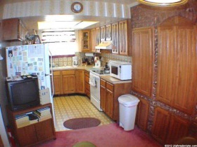 2122 W 5600 S, Roy, UT 84067 — photo 6