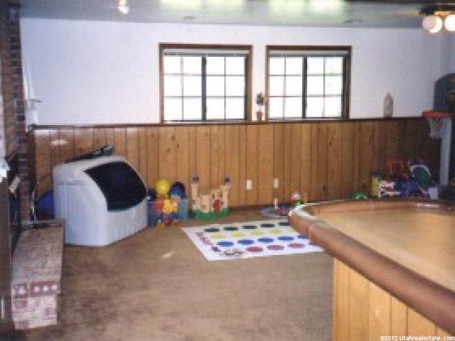 5158 Waco Dr, Ogden, UT 84403 — photo 2