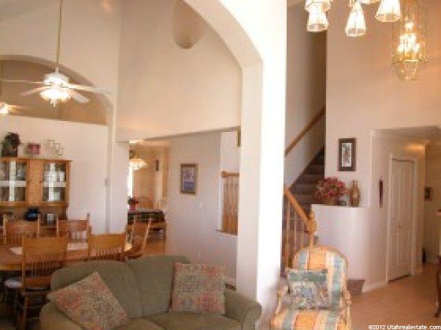 879 E Eaglewood Dr, North Salt Lake, UT 84054 — photo 2