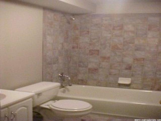 840 Avalon Hills Dr, Ogden, UT 84404 — photo 4