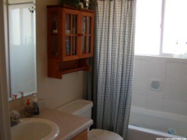 3875 Emperor Dr, Murray, UT 84123 — photo 8