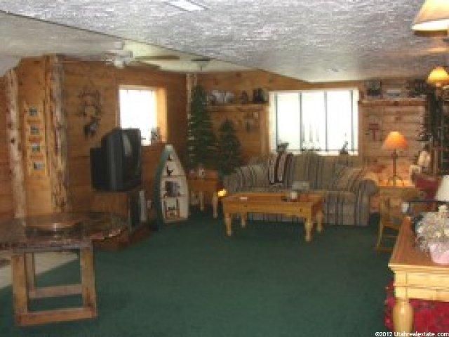 12236 Bluff View Dr, Sandy, UT 84092 — photo 4